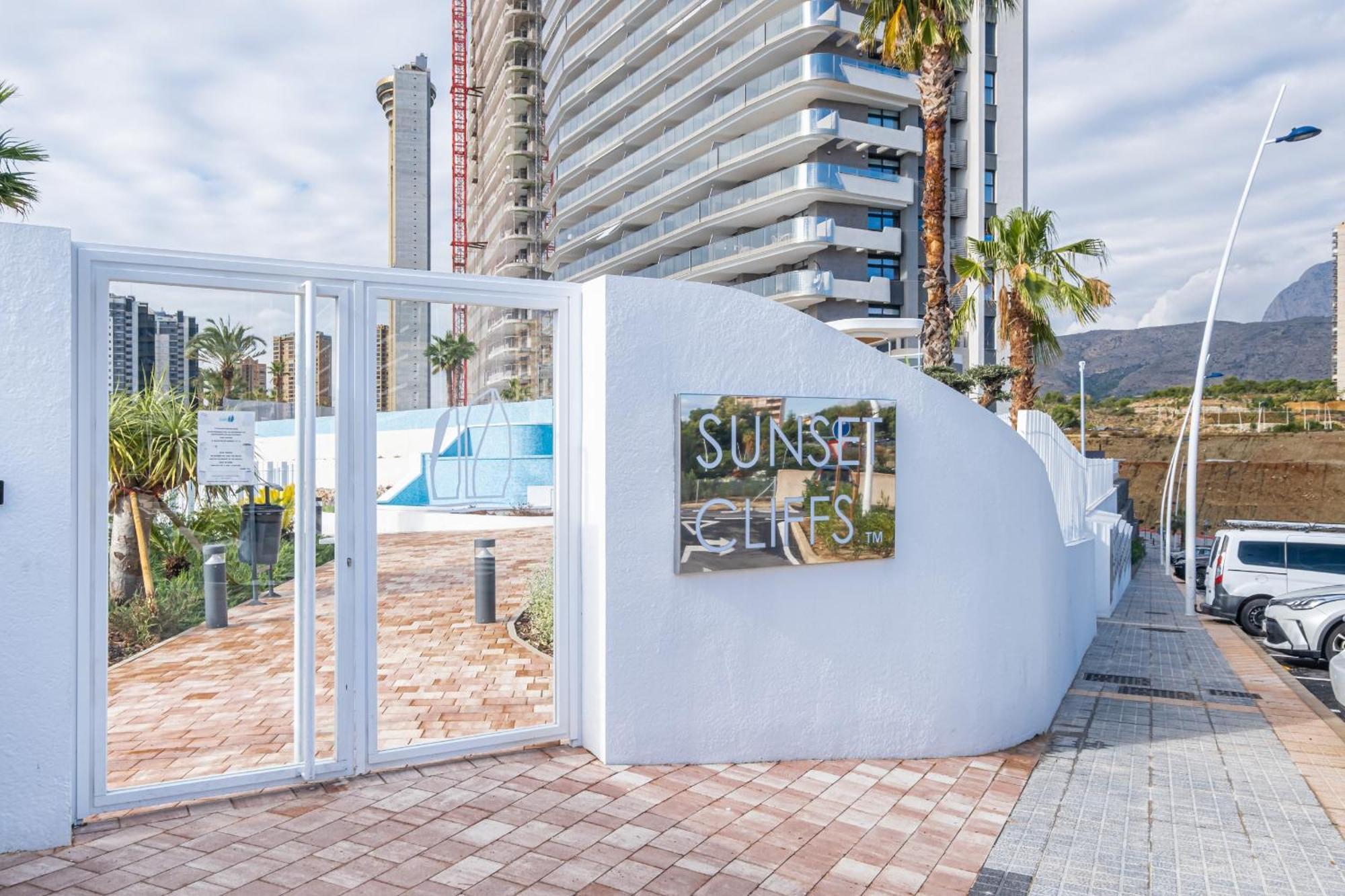 Sunset Cliffs Deluxe Apartment 6133 Poniente Beach Benidorm Ngoại thất bức ảnh